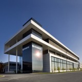 Manz stellt nach Auftragsstopp Prognose in Frage