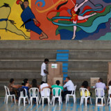 Kolumbianer lehnen Friedensvertrag ab