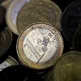 Euro fällt auf Vierzehnjahrestief