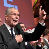 Van der Bellen wird neuer Bundespräsident Österreichs