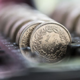 Schweizer Versicherungsmarkt schrumpft 2,7%