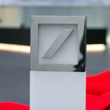 Deutsche Bank soll Kapitalerhöhung prüfen