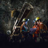 Glencore profitiert von höheren Rohstoffpreisen