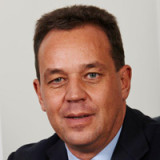 Rainer-Marc Frey: Das Schwergewicht im Hintergrund