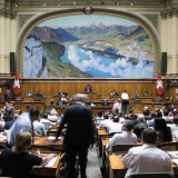 Nationalrat: Mit SNB-Gewinn Schulden abbauen