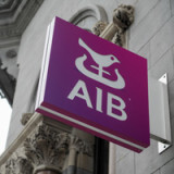 Ex-Krisenbank feiert Rückkehr an die Börse