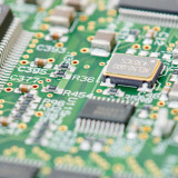 Cicor legt zweistellig zu