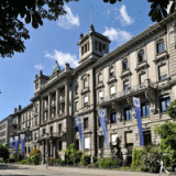 Zurich Insurance macht Tempo