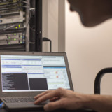 Mehr Banken wollen Negativzinsen weitergeben