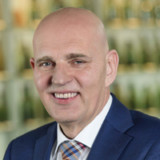 Johann Reiter: Vom Stahlfräser zum Glasmanager