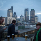 Erstmals seit zwei Jahren mehr britische Arbeitslose