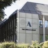 Abschreiber drückt Adecco in den Verlust