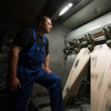 Papiermangel bringt Verlage unter Druck