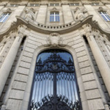 Swiss Re kämpft sich hoch aus jedem Tief