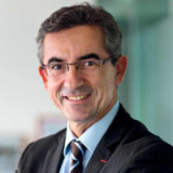 Gilles Grapinet: Auf der Jagd nach bargeldlosen Partnern