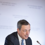 Draghi kündigt behutsames Vorgehen bei Zinserhöhungen an