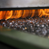 SFS schraubt die Prognose höher