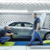 Autoneum senkt Margenziel