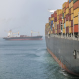 Schifffahrt in unruhigen Gewässern