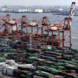 Japans Exporte leiden unter Lieferengpässen