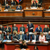 Italiens Haushalt nimmt erste Hürde