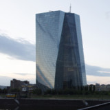 EZB-Geldpolitik bleibt locker