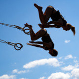 Synchron in den Abschwung