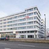 SMI schliesst über 8800-Punkte-Marke