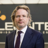 Leonteqs Vergütung wirft Fragen auf