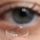 Alcon feiern starkes Börsendebüt