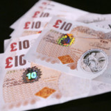 Britische Notenbank hält Zinsen konstant