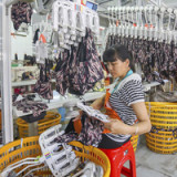 Chinesische Exporte legen im Juli überraschend zu