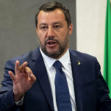 Krise in Italien lässt Zinsen steigen und Bankaktien leiden