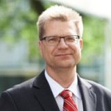 René Buholzer: Ein Brückenbauer für die Pharmabranche