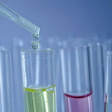 HBM verdient markant weniger