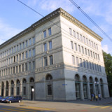 SNB lässt sich Option für Zinssenkung offen