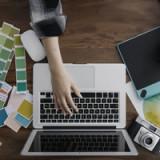 Datacolor halbiert die Dividende