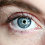 Alcon kündigt hohe Zusatzkosten an