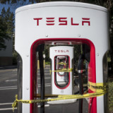 Tesla erzielt Rekordumsatz