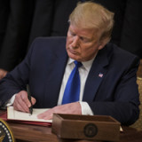 Trump verbietet Transaktionen mit chinesischen Apps