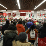 Stimmung unter US-Konsumenten bessert sich zu Jahresbeginn