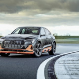 Deutlich beschleunigt unterwegs mit dem e-tron S