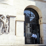 SIX tastet sich weiter über die Landesgrenze