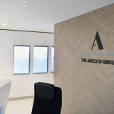 Adecco nimmt frisches Kapital auf