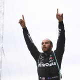 Swatch Group siegt im Markenstreit mit Lewis Hamilton