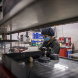 Zahl der Arbeitslosenanträge in den USA fällt