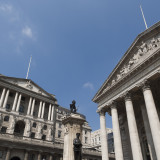 Britische Notenbank leitet überraschend Zinswende ein