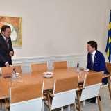 Schweden kocht seine Regierungskrise auf Sparflamme