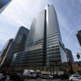 Junge Banker fordern weniger Stress – und erhalten mehr Geld