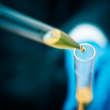 ADC Therapeutics rutscht tiefer in die roten Zahlen